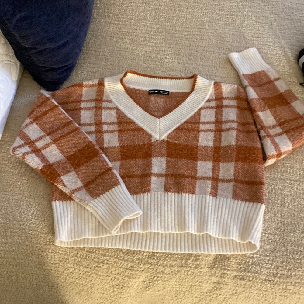ORANGE PATTERN SWEATER SHEIN
